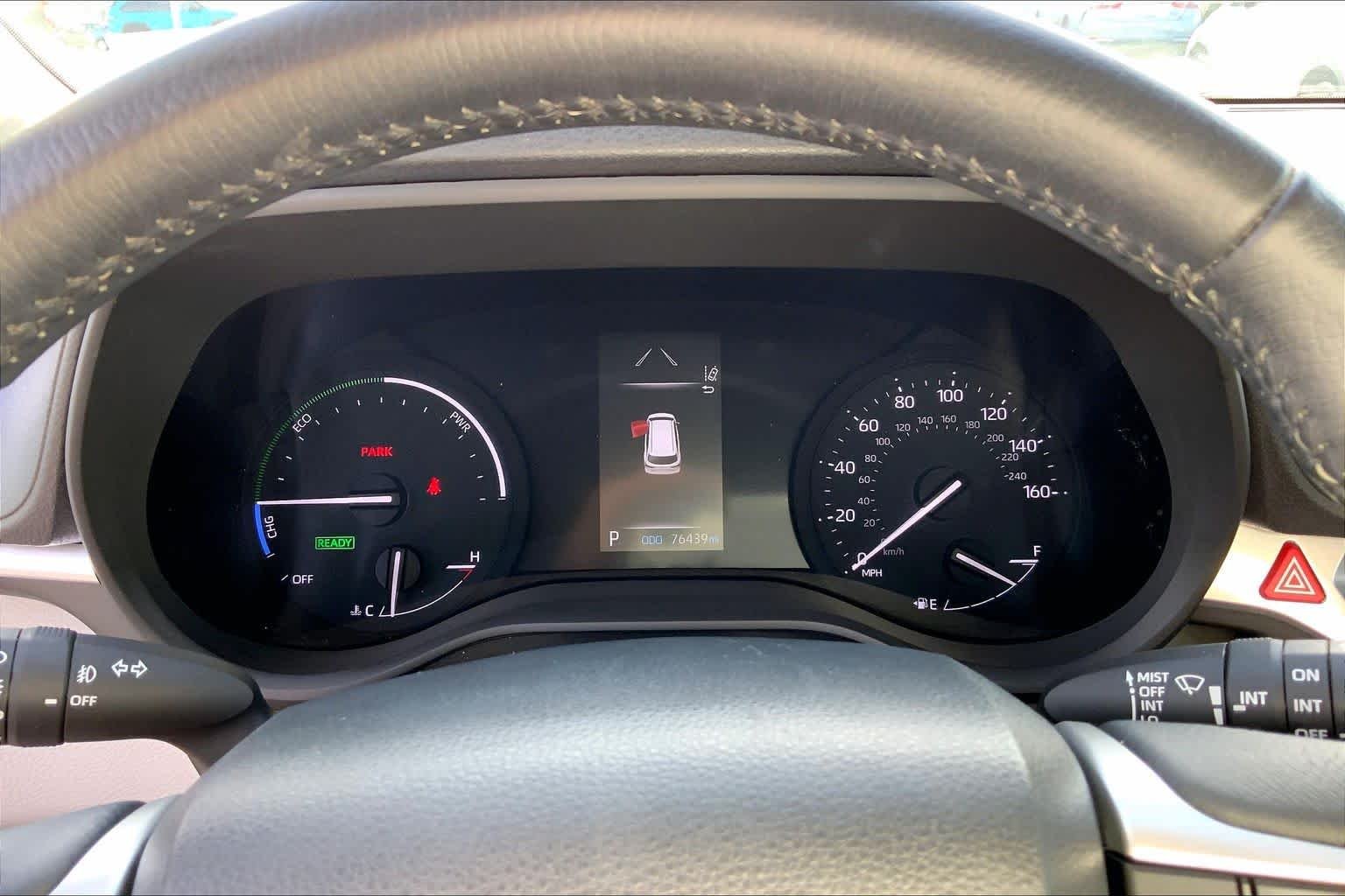 Used 2022 Celestial Silver Metallic Toyota XLE image 25