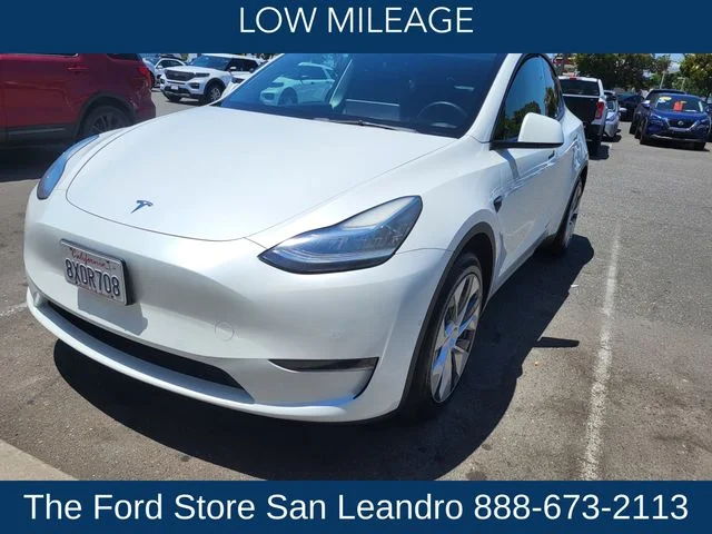 Used 2021 Pearl White Multi Tesla Long Range image 3