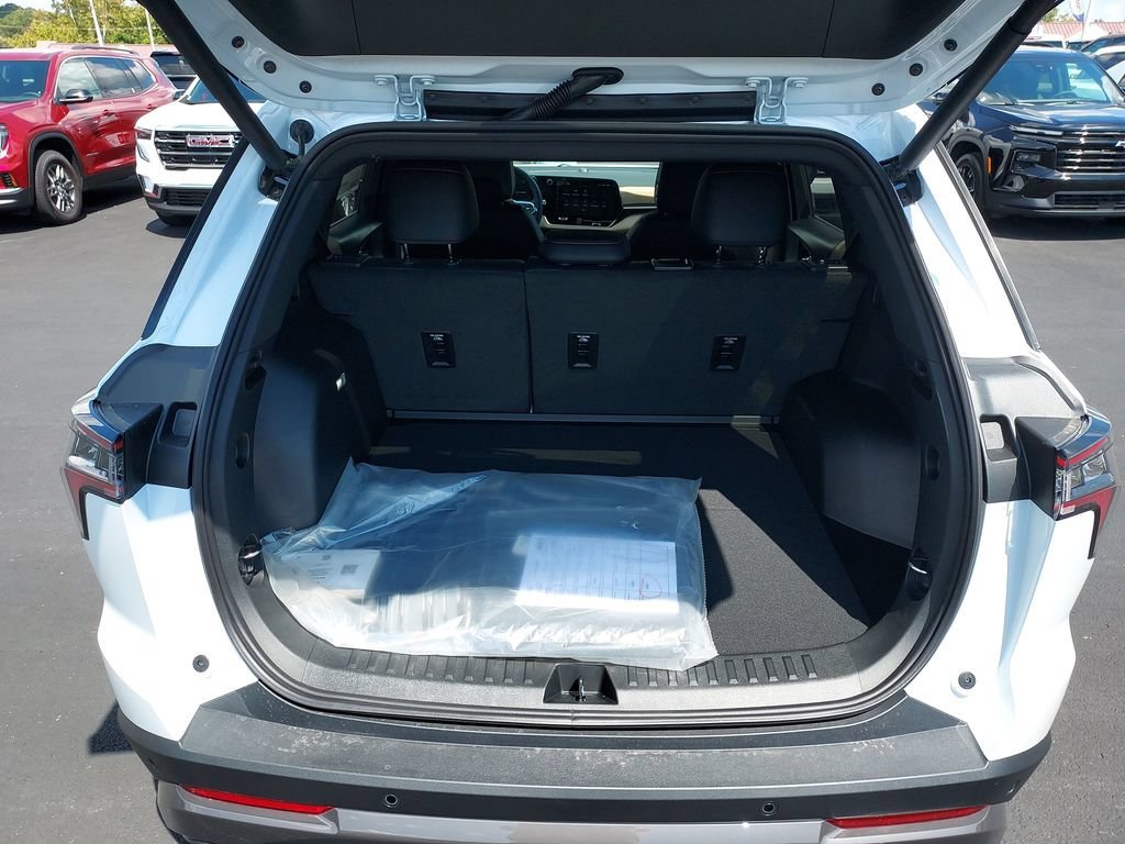 2027 Chevrolet Equinox ACTIV - Photo 9