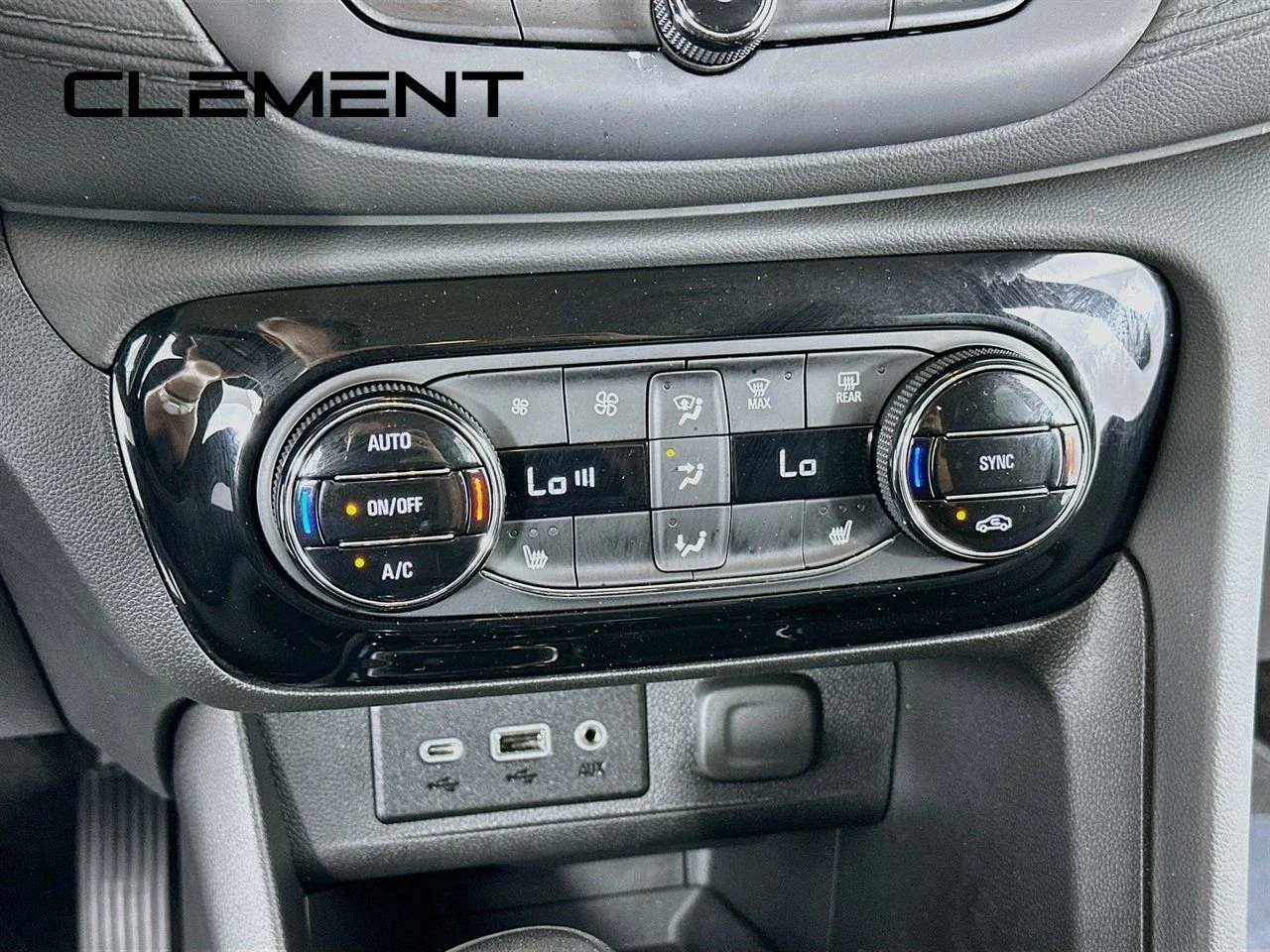 Certified Used 2023 Ebony Twilight Metallic Buick Select image 22
