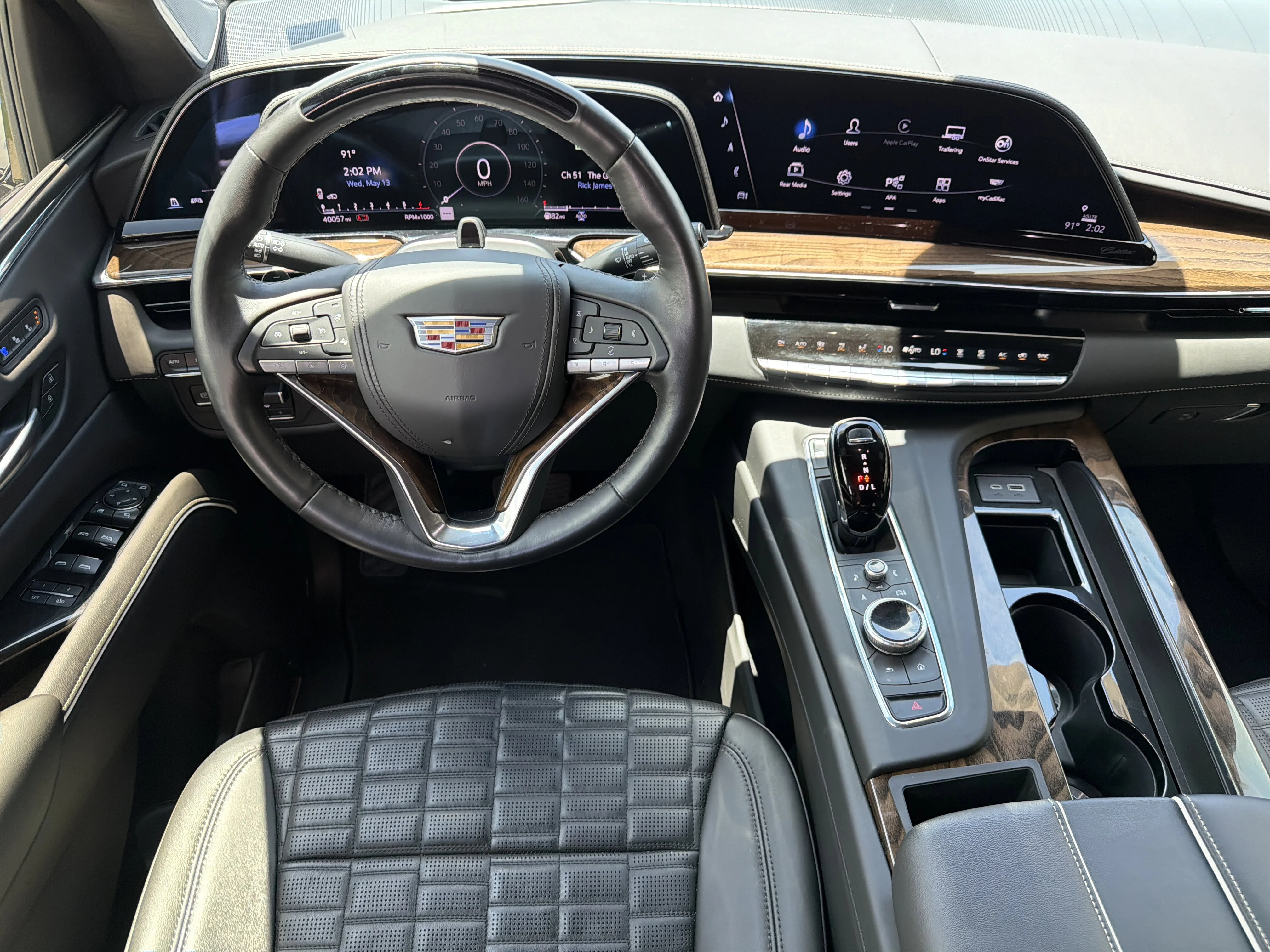 Used 2023 Crystal White Tricoat Cadillac 4WD Sport Platinum image 17