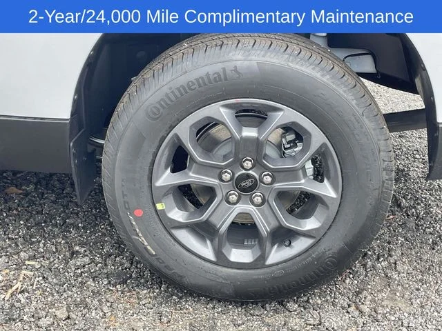 New 2026 White Ford XLT image 8