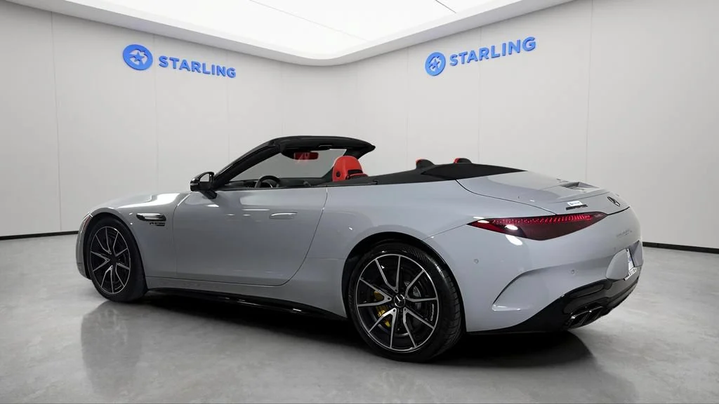 Used 2022 Gray Mercedes-Benz 4MATIC® image 6