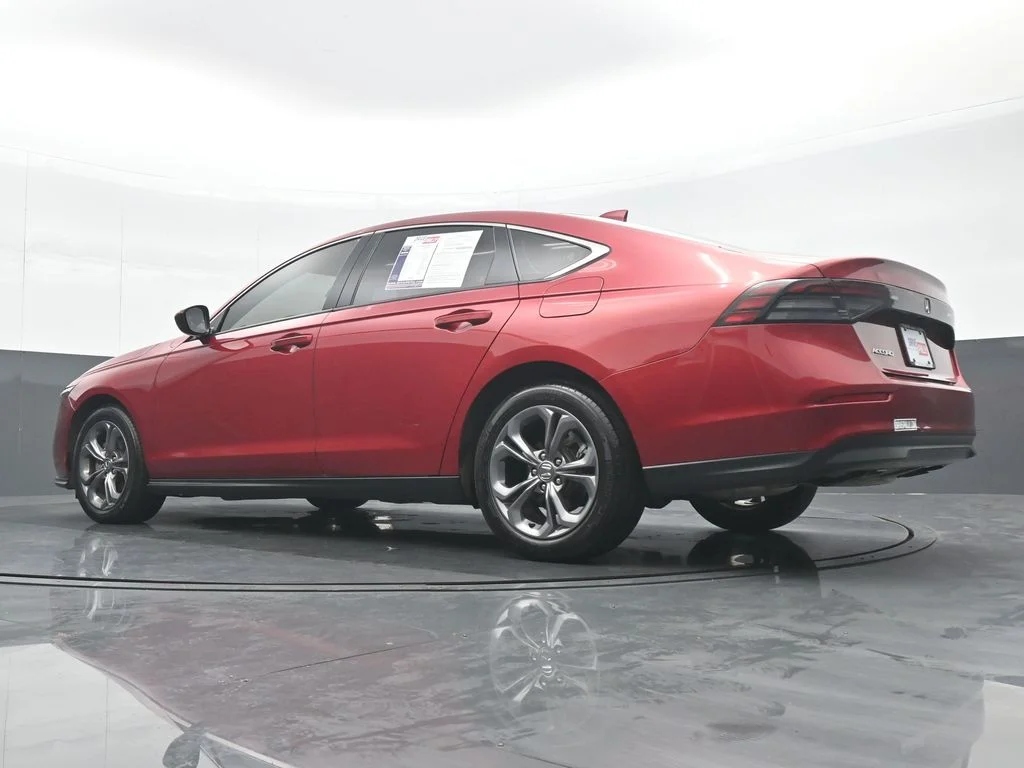 Used 2024  Honda EX image 28