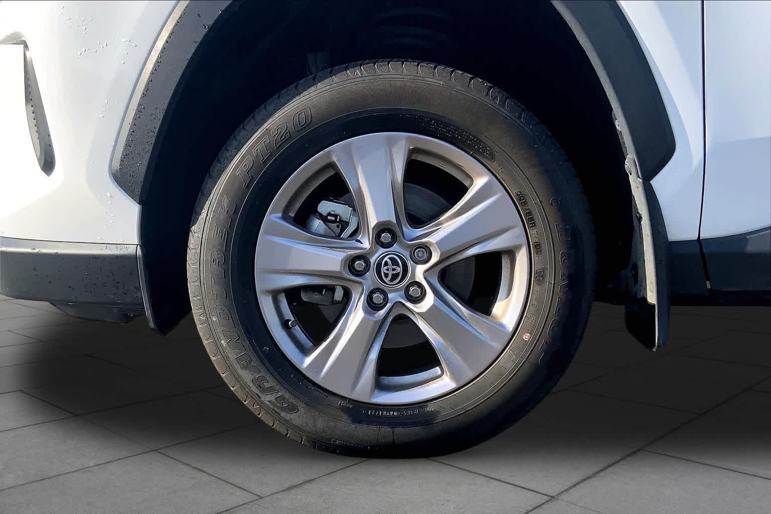 Certified Used 2024 Ice Cap Toyota XLE image 10