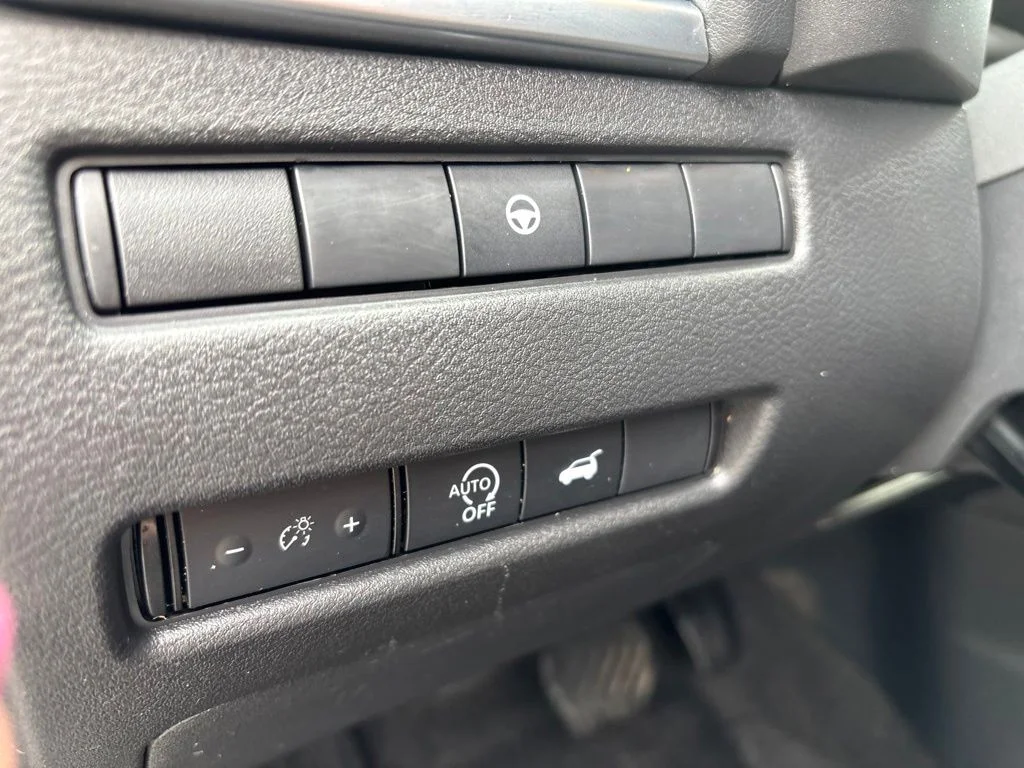 Used 2025 Black Nissan Rock Creek image 19