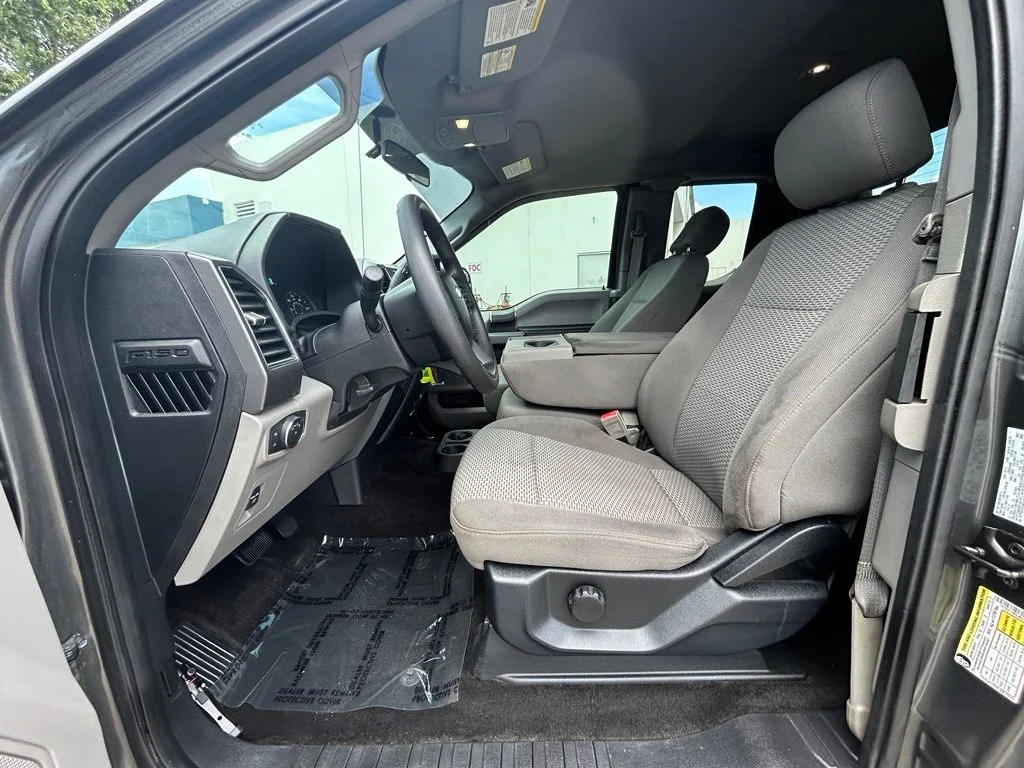 Used 2018 Magnetic Ford XLT image 10