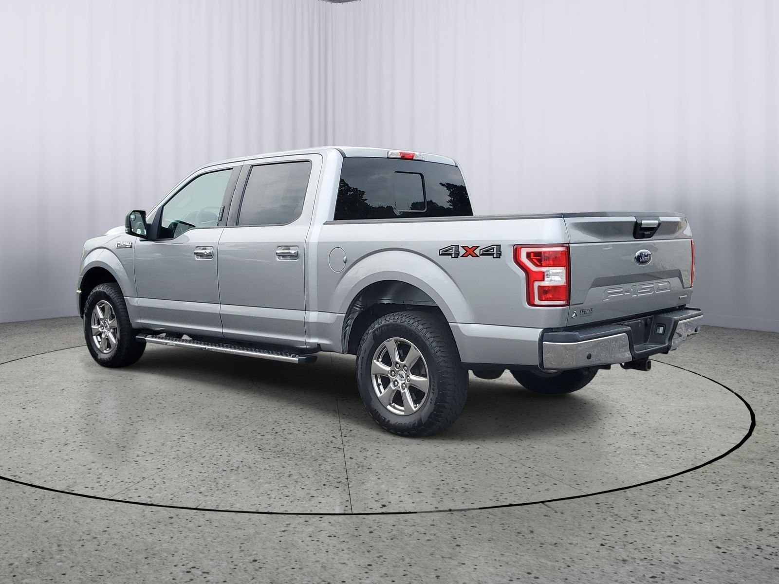 Certified Used 2020 Silver Ford XLT image 3
