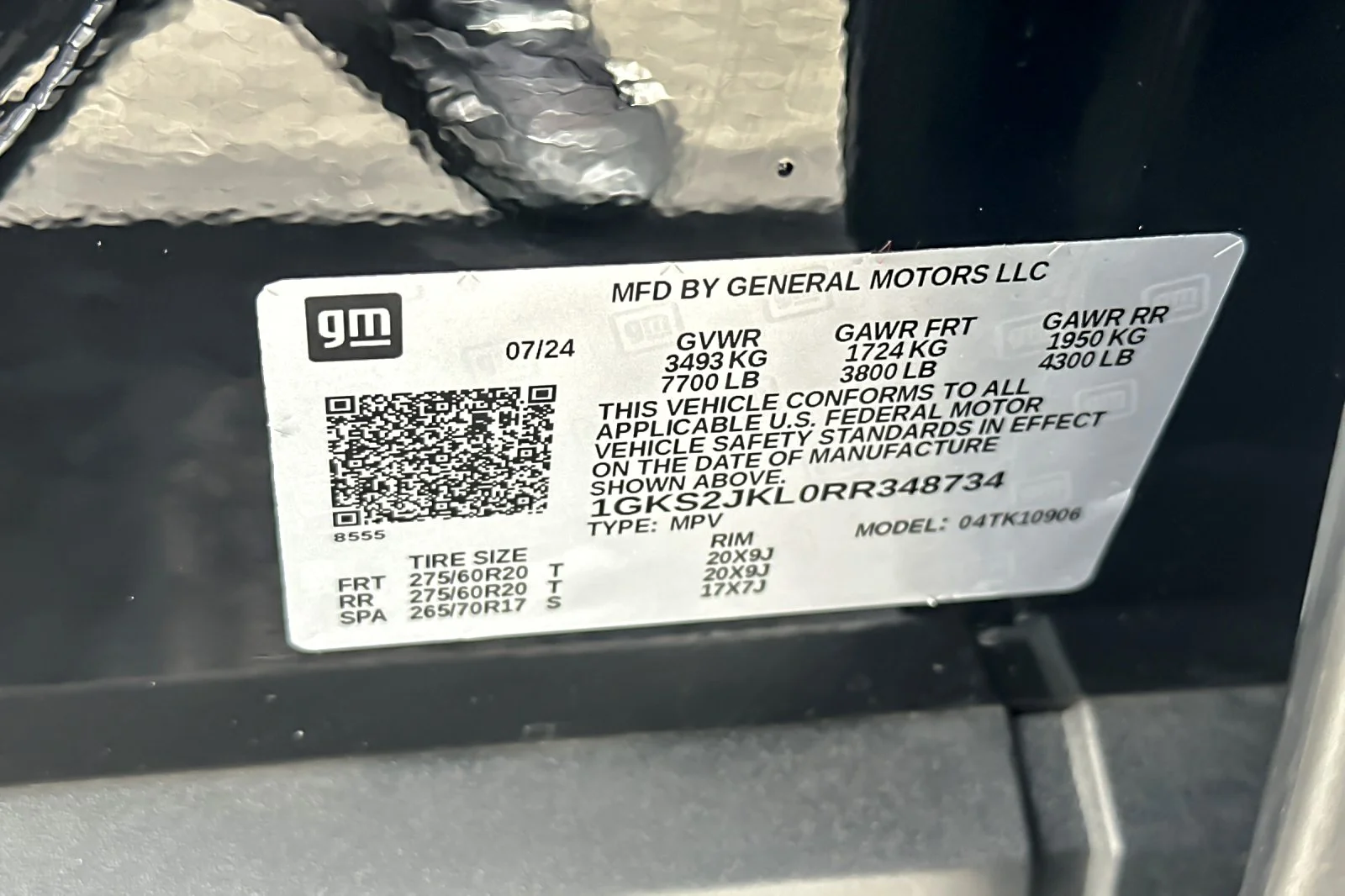 Used 2024 Onyx Black GMC Denali image 29