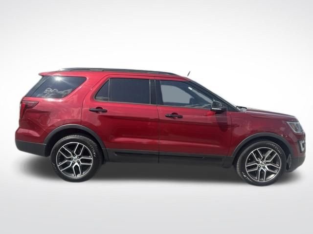 Used 2016 Red Ford Sport image 6