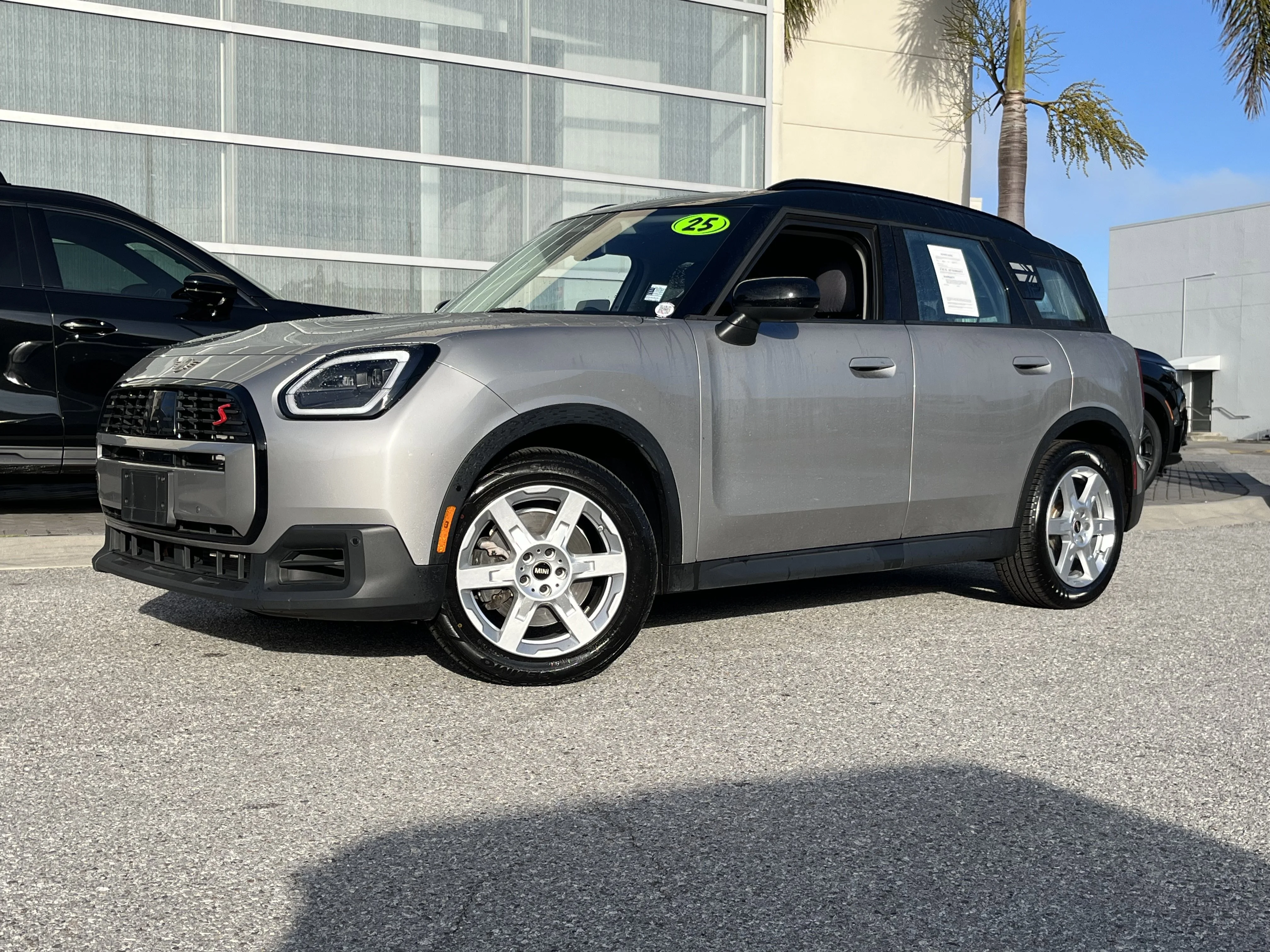 2025 MINI Countryman S ALL4's photo