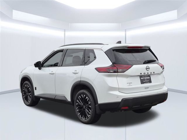 Used 2026 White Nissan Dark Armor image 3