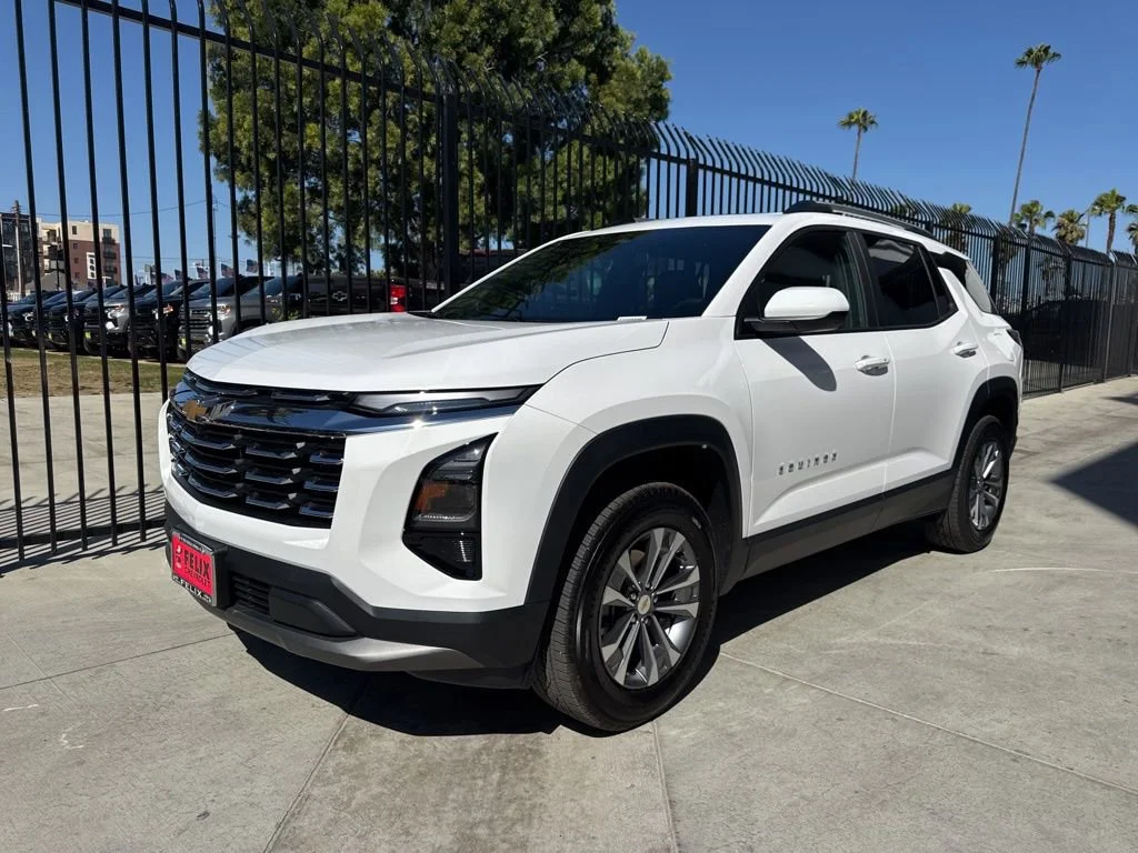 2026 Chevrolet Equinox LT 1.5T's photo