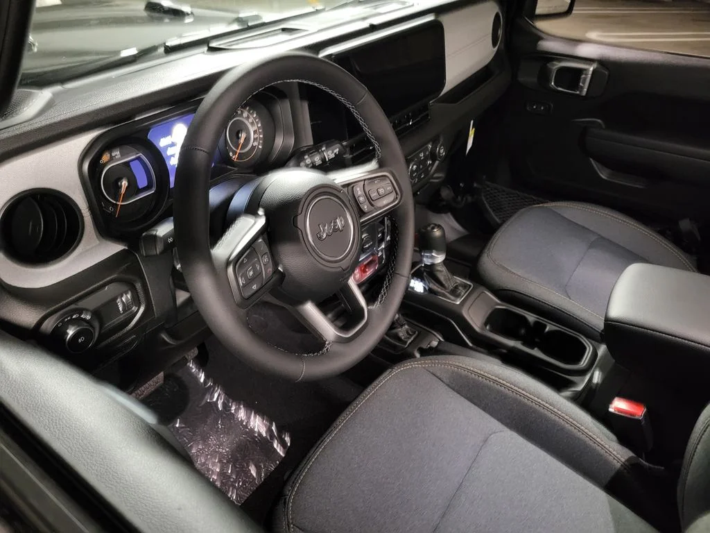 2026 Jeep Wrangler 4-Door photo 2