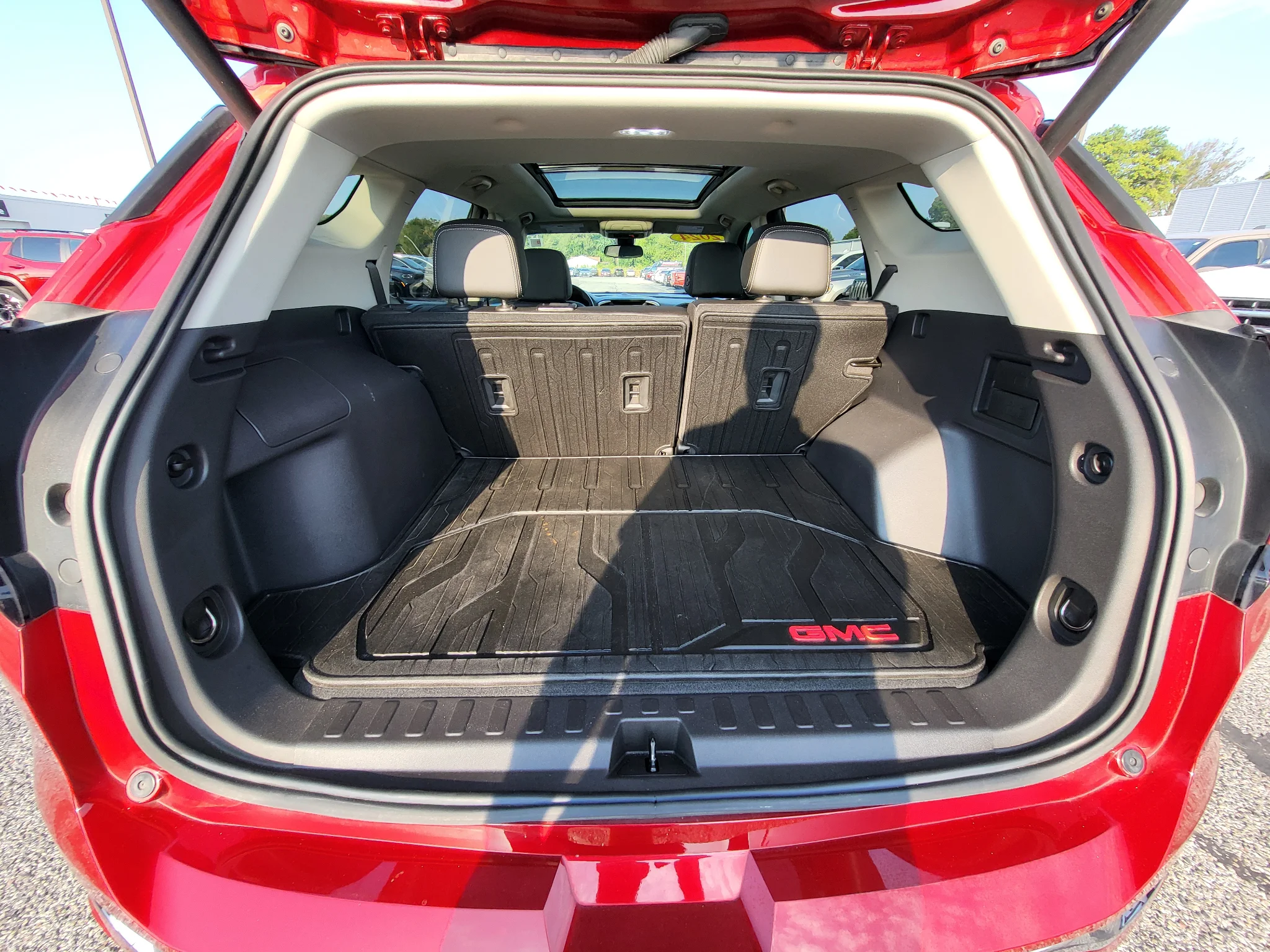 Used 2024 Volcanic Red Tintcoat GMC Denali image 23