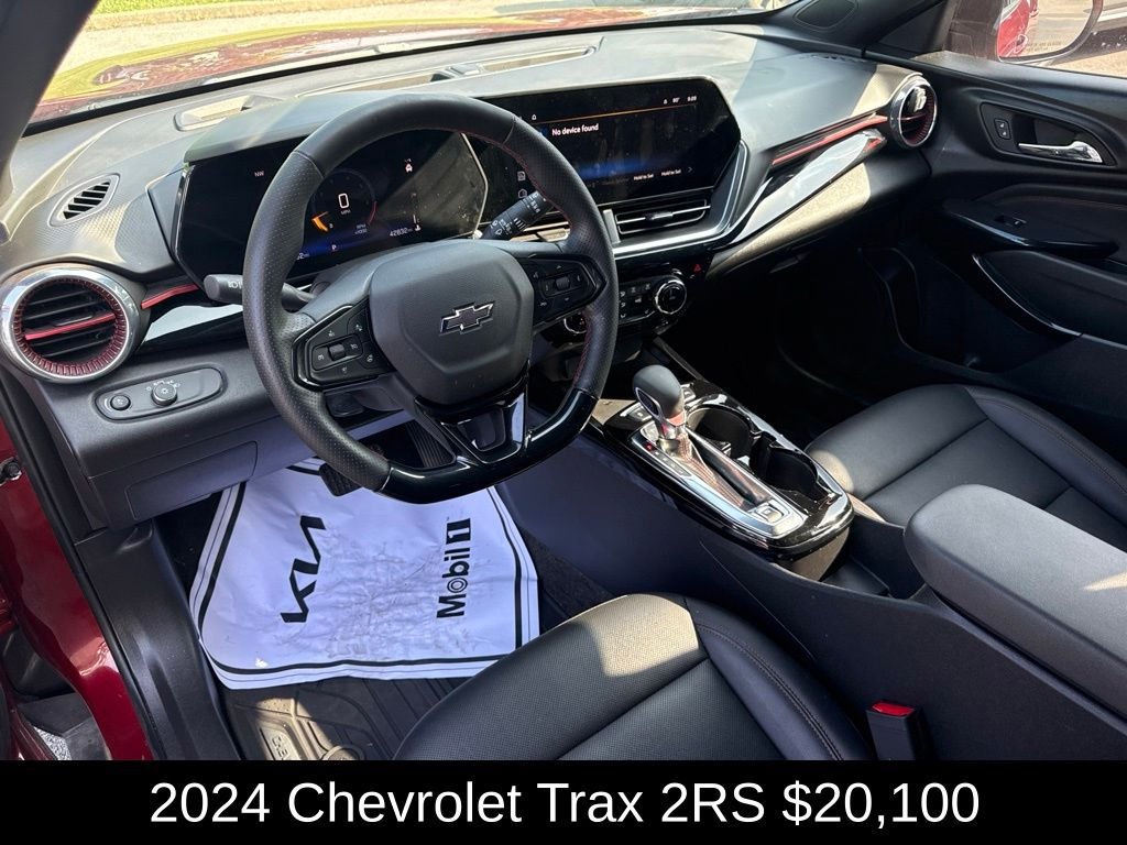 Used 2024 Crimson Chevrolet 2RS image 9