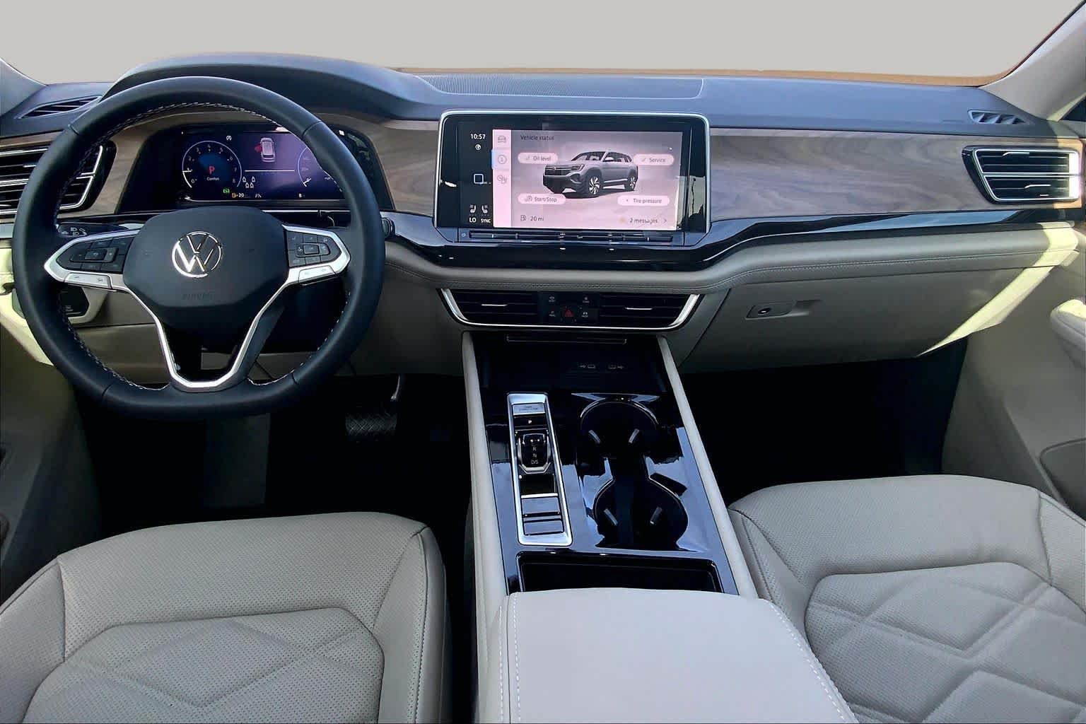New 2026 Pure Gray Volkswagen 2.0T SE w/Technology image 5