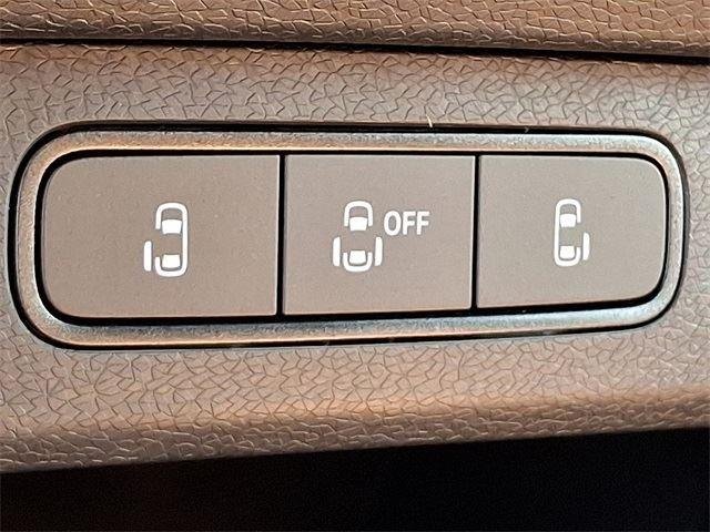 2025 Volkswagen ID. Buzz PRO S - Photo 19