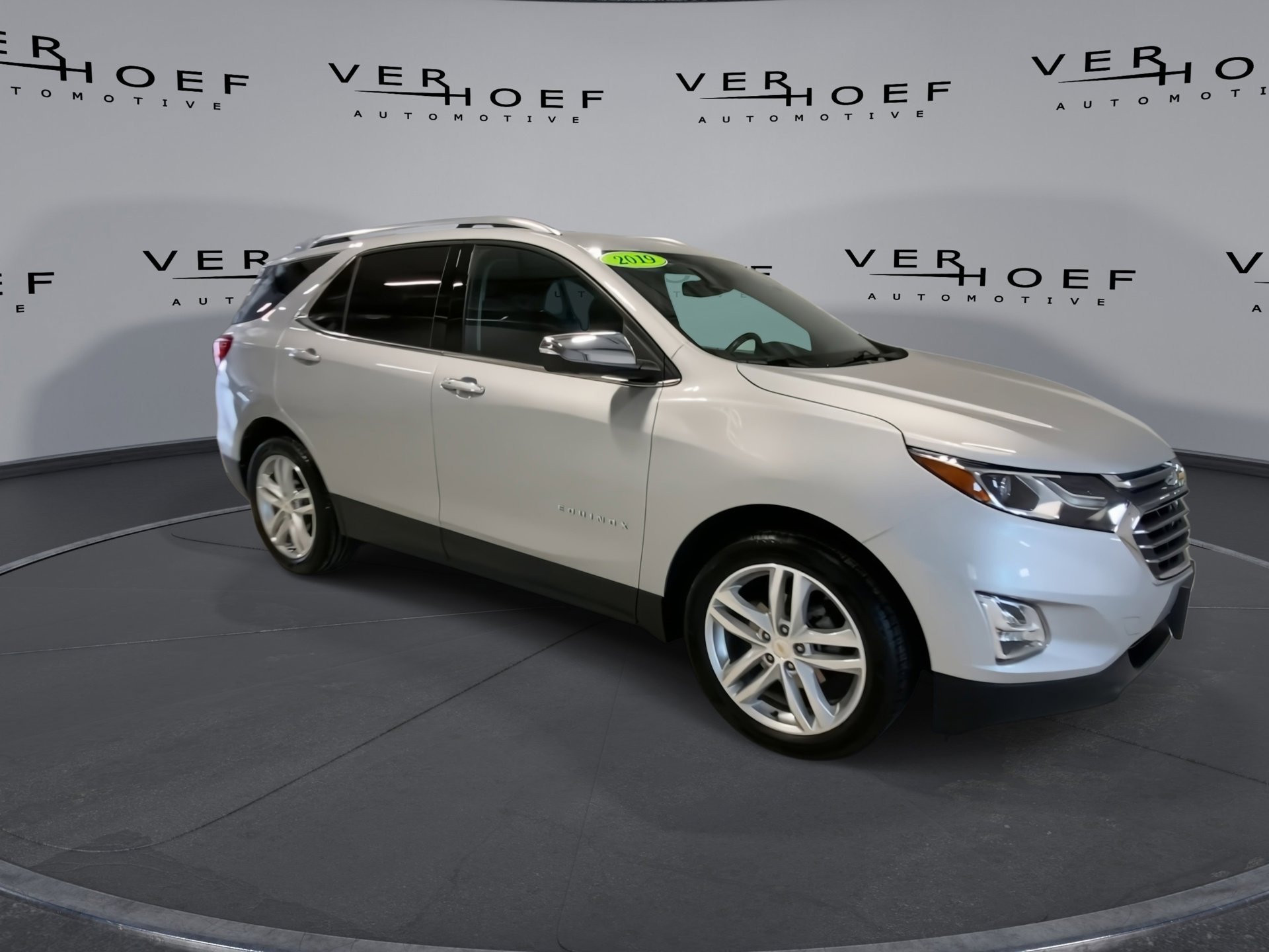 Used 2019 Chevrolet Equinox Premier with VIN 2GNAXNEV3K6298238 for sale in Sioux Center, IA