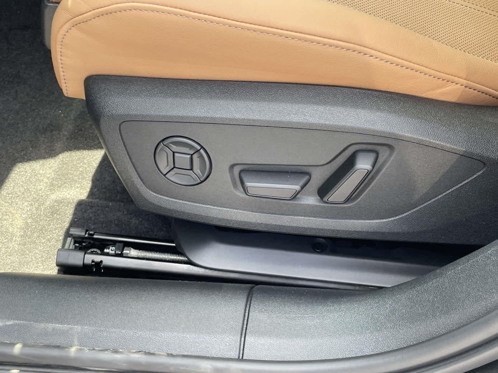 New 2026 6Y6Y/ Audi Premium Plus image 16