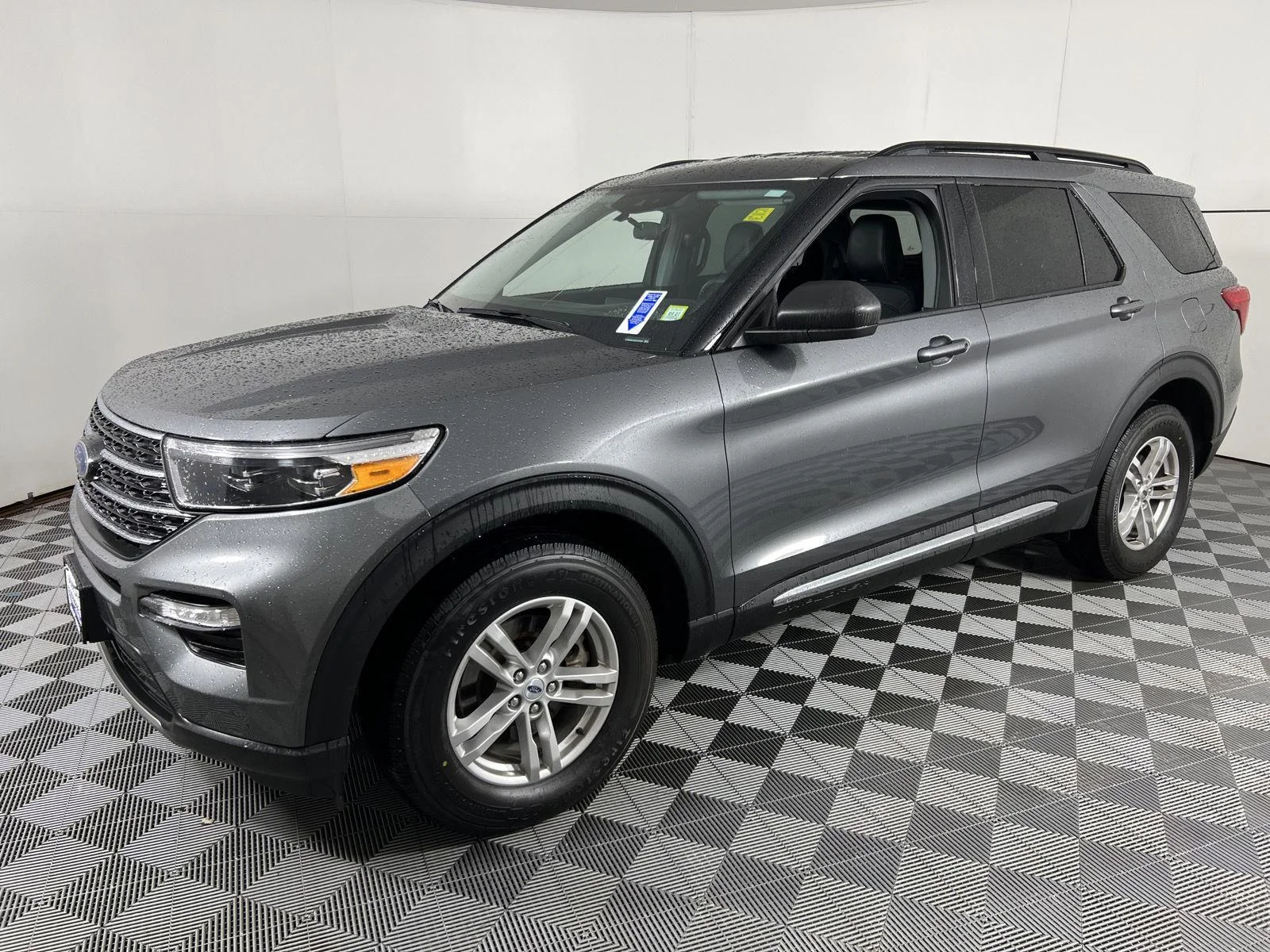 Used 2023 Carbonized Gray Metallic Ford XLT image 6
