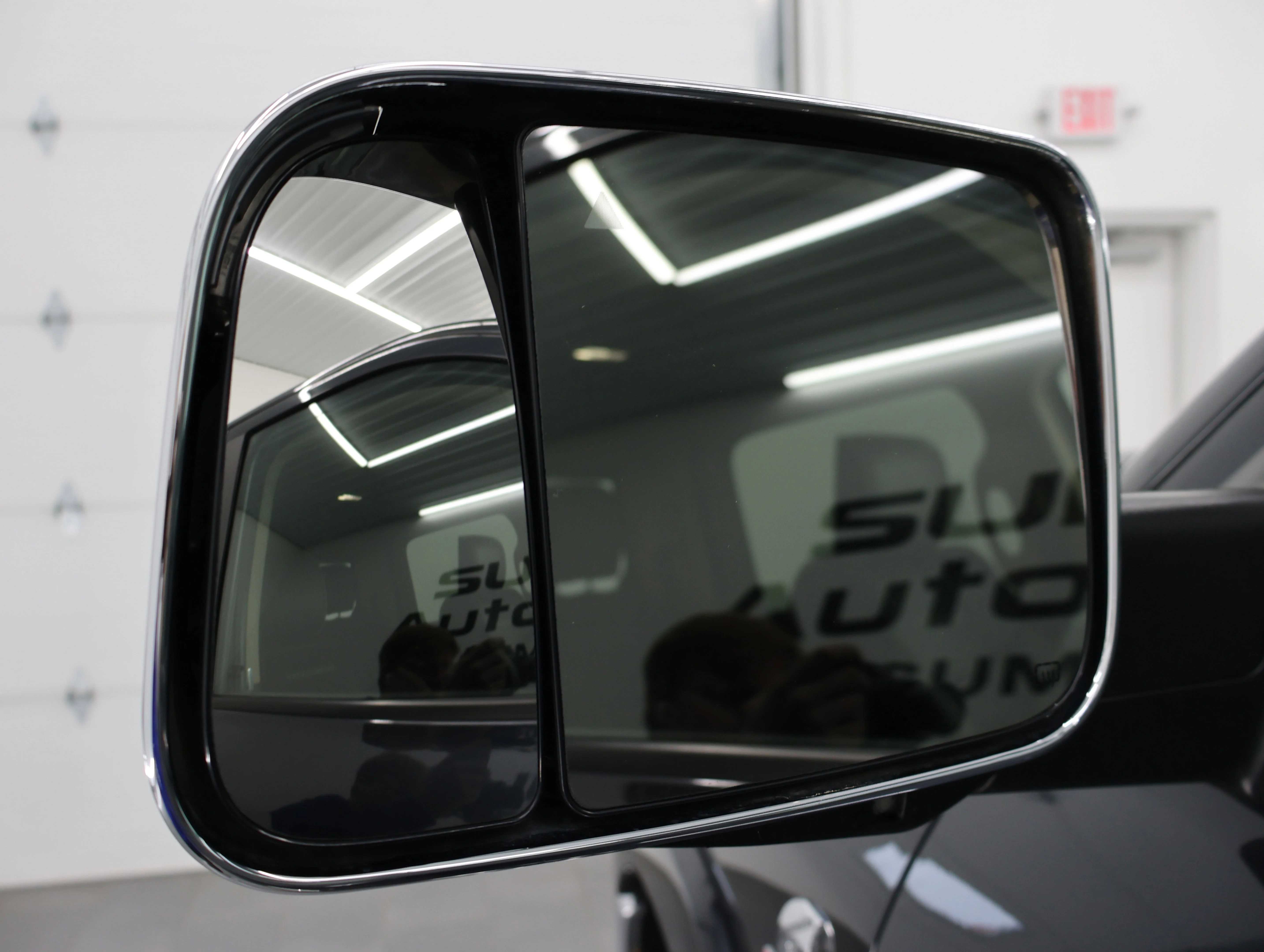 Used 2019 Maximum Steel Metallic Clearcoat Ram Laramie image 40