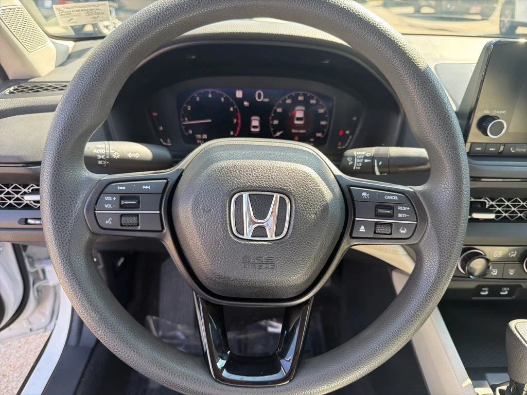 Used 2024 White Honda EX image 16
