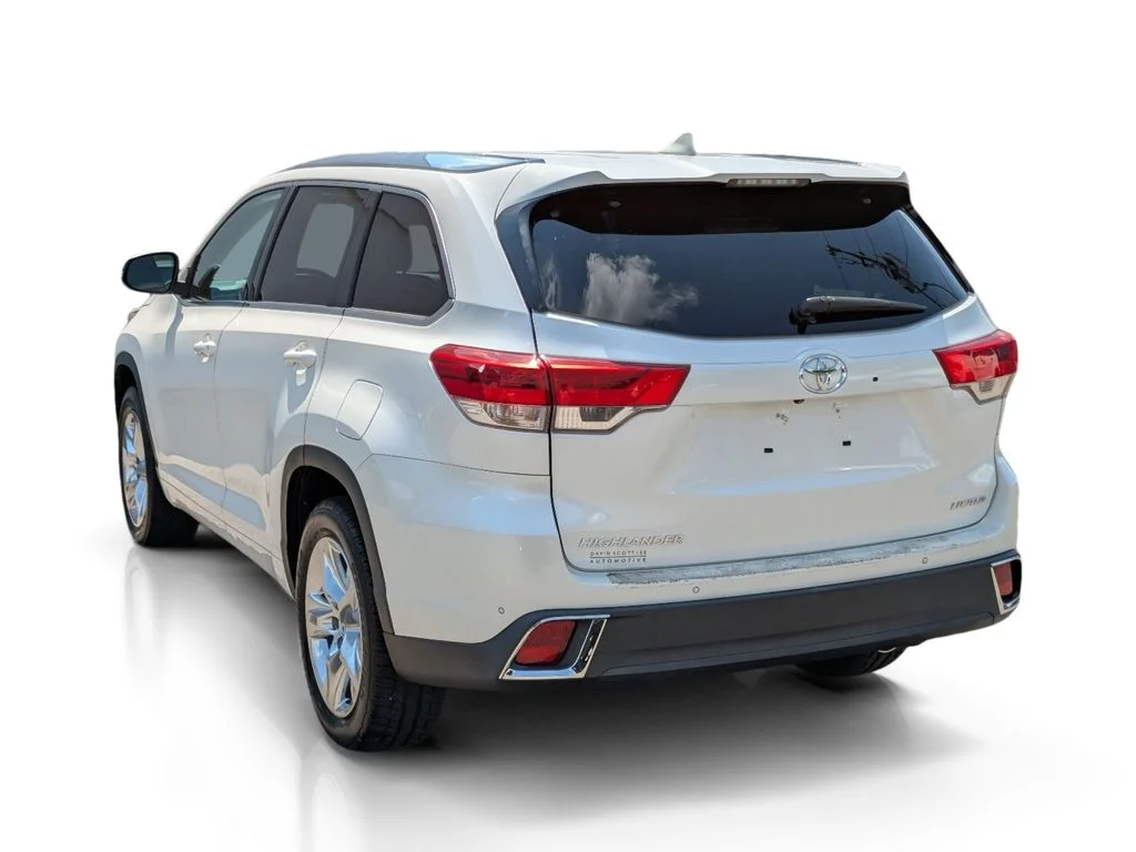 Used 2018 White Toyota Limited image 8