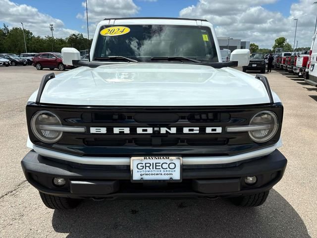 Used 2024 White Ford Outer Banks image 7