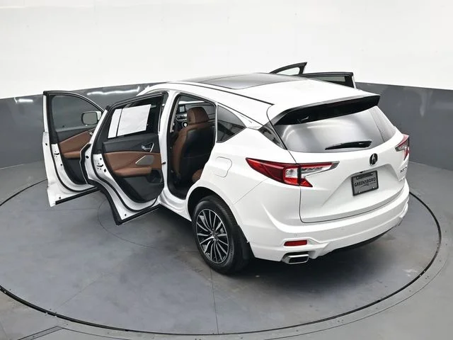 New 2026 Platinum White Pearl Acura Advance Package image 40
