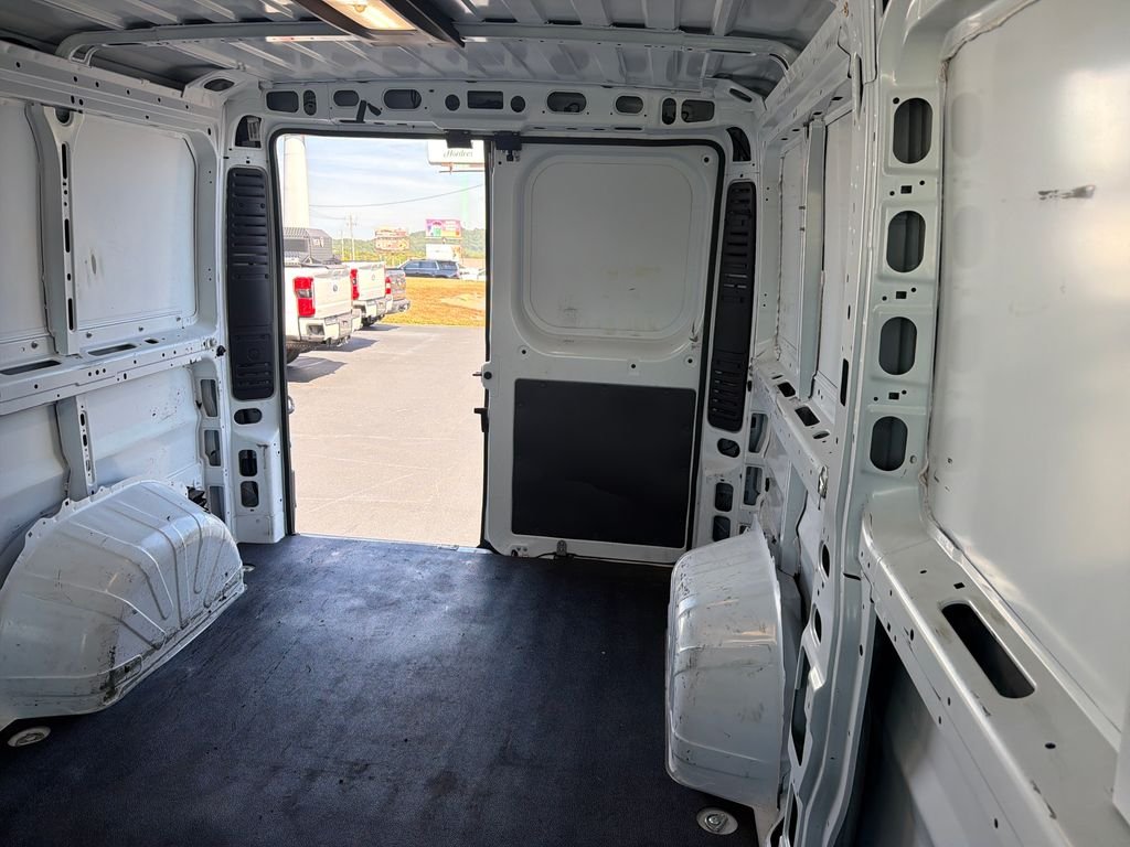 Used 2023 White Ram Low Roof image 14