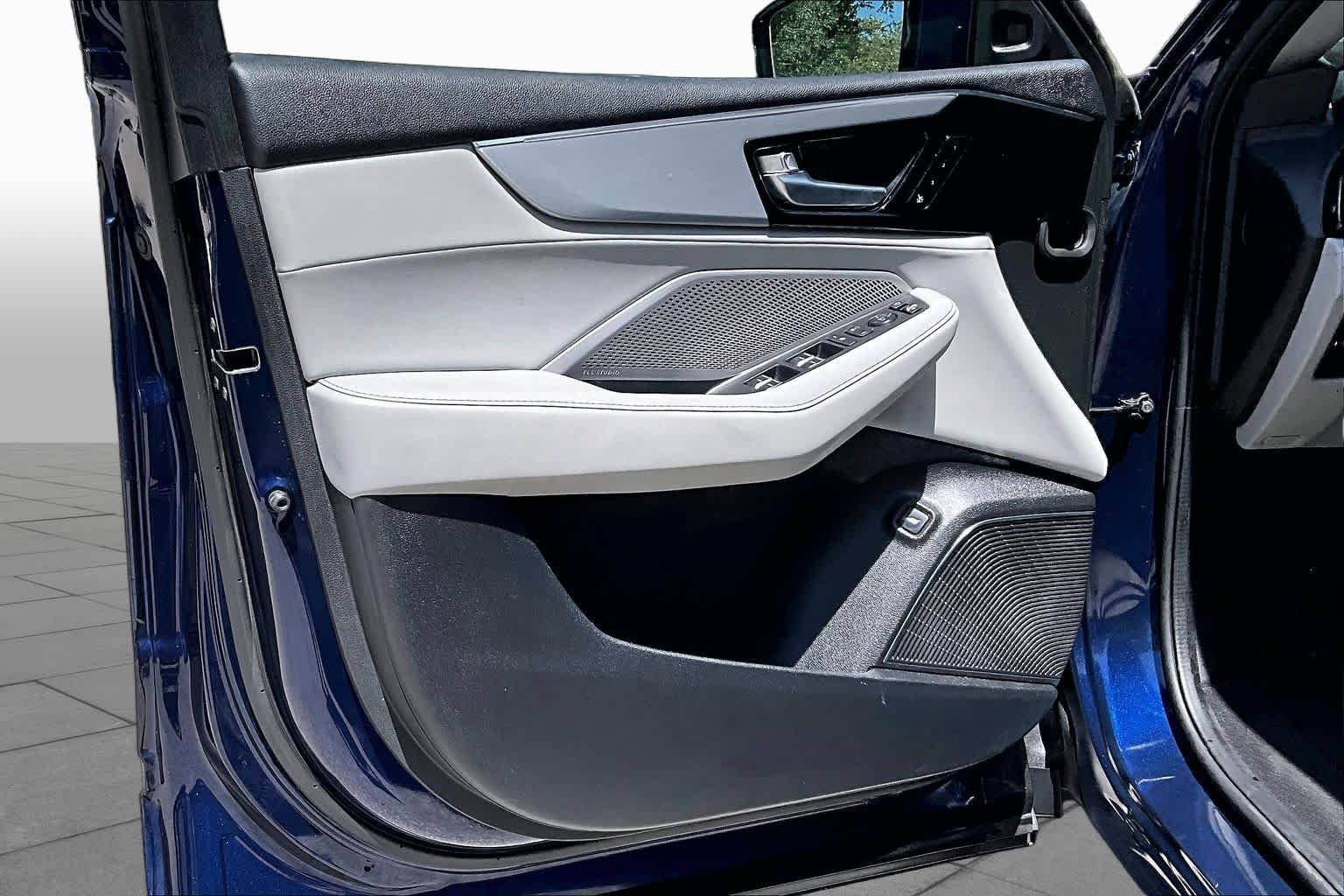 Used 2022 Fathom Blue Pearl Acura w/Technology Package image 26
