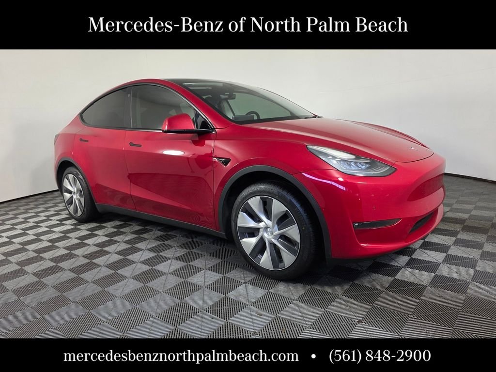 Used 2021  Tesla Standard Range image 8