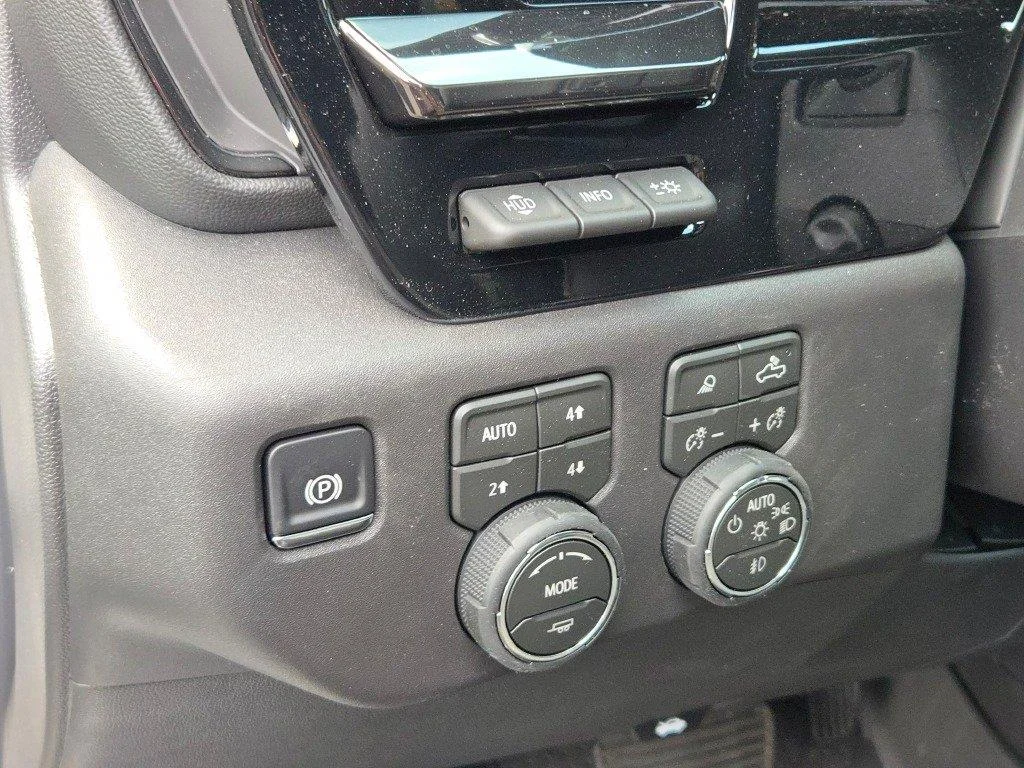 2026 Chevrolet Silverado 1500 ZR2 - Photo 25