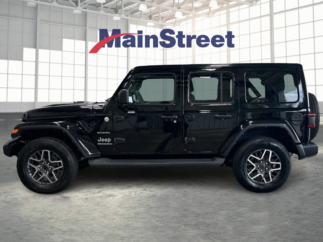 Used 2024 Jeep Wrangler 4-Door Sahara with VIN 1C4PJXEN3RW257852 for sale in Kansas City