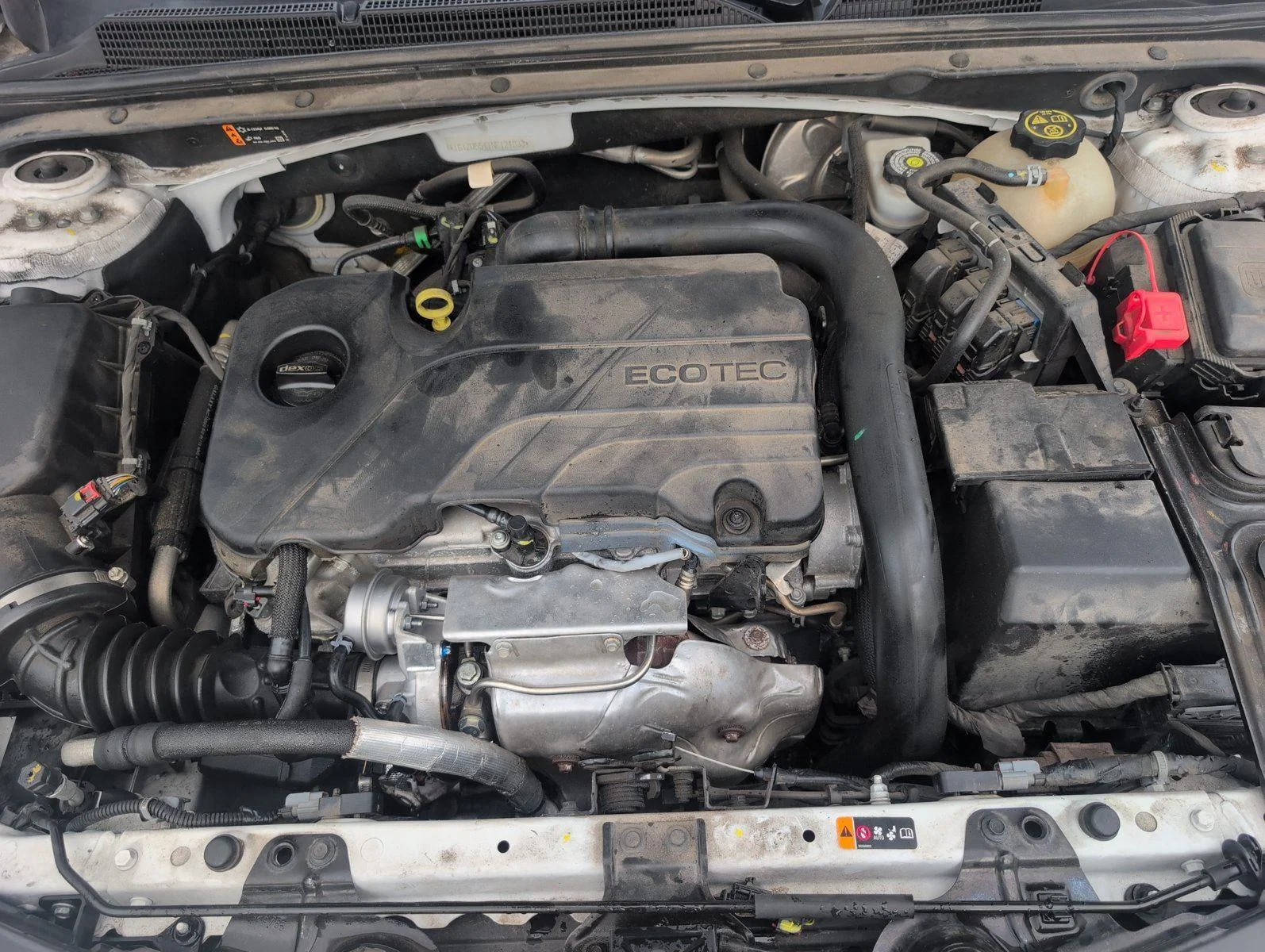 Used 2022 Summit White Chevrolet LT image 14