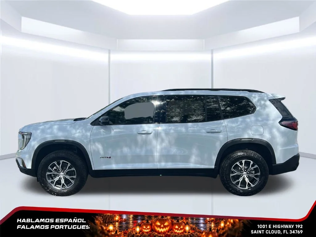 New 2026 Glacier White Tricoat GMC AT4 image 3