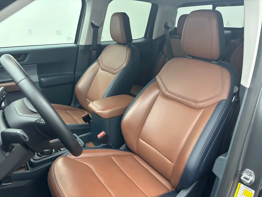 Used 2024 Gray Ford Lariat image 23