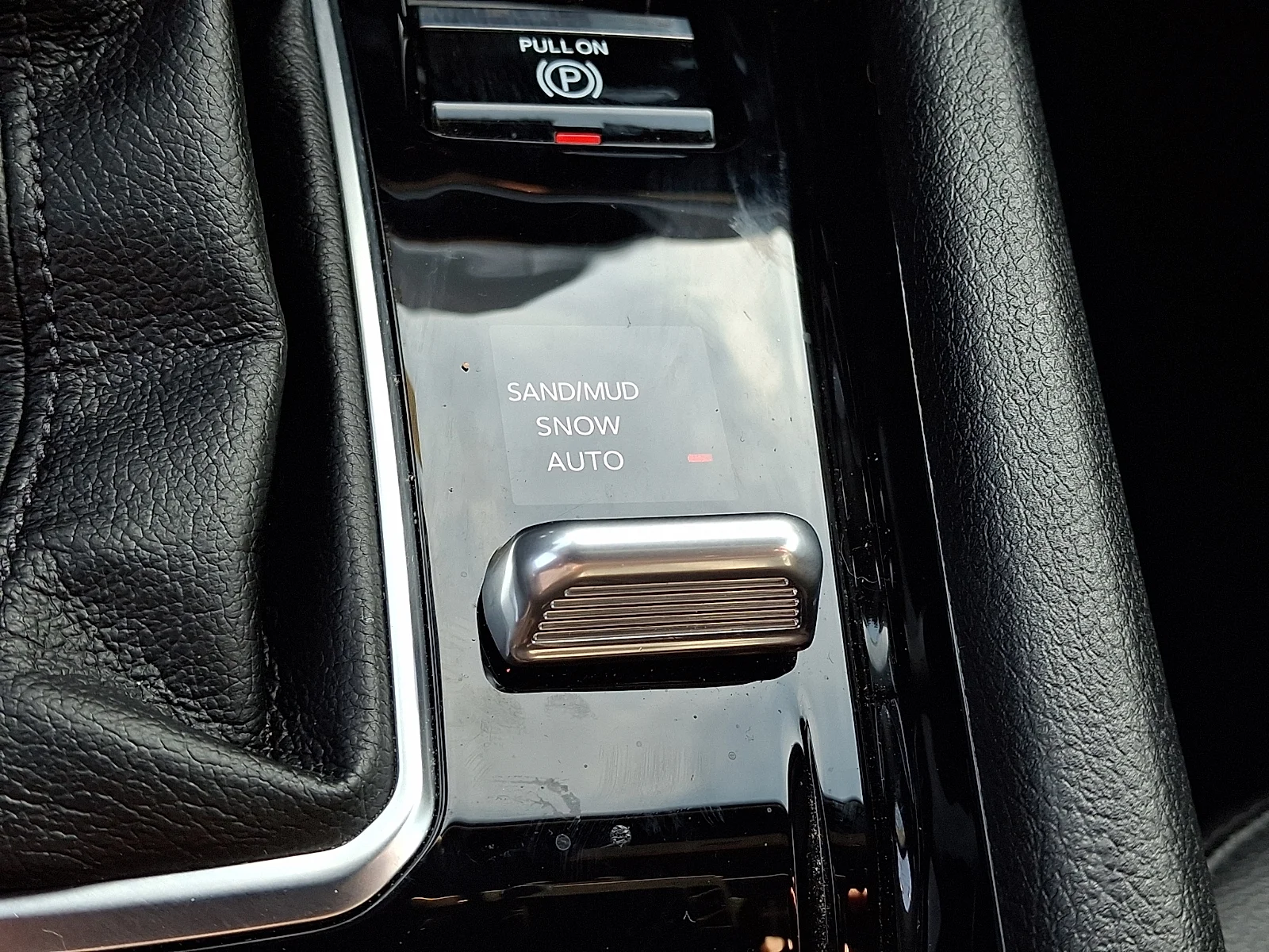 Used 2024 Black Jeep Limited image 23