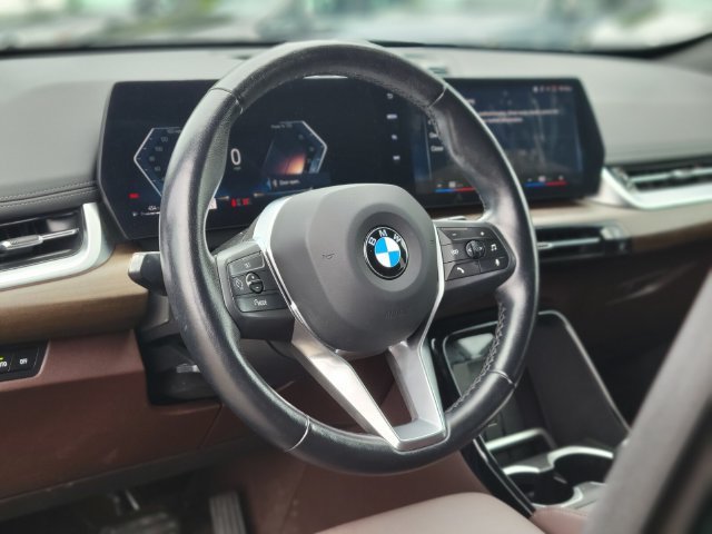Certified Used 2023 Green BMW xDrive28i image 17