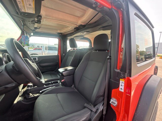 Used 2018 Orange Jeep Sport image 7