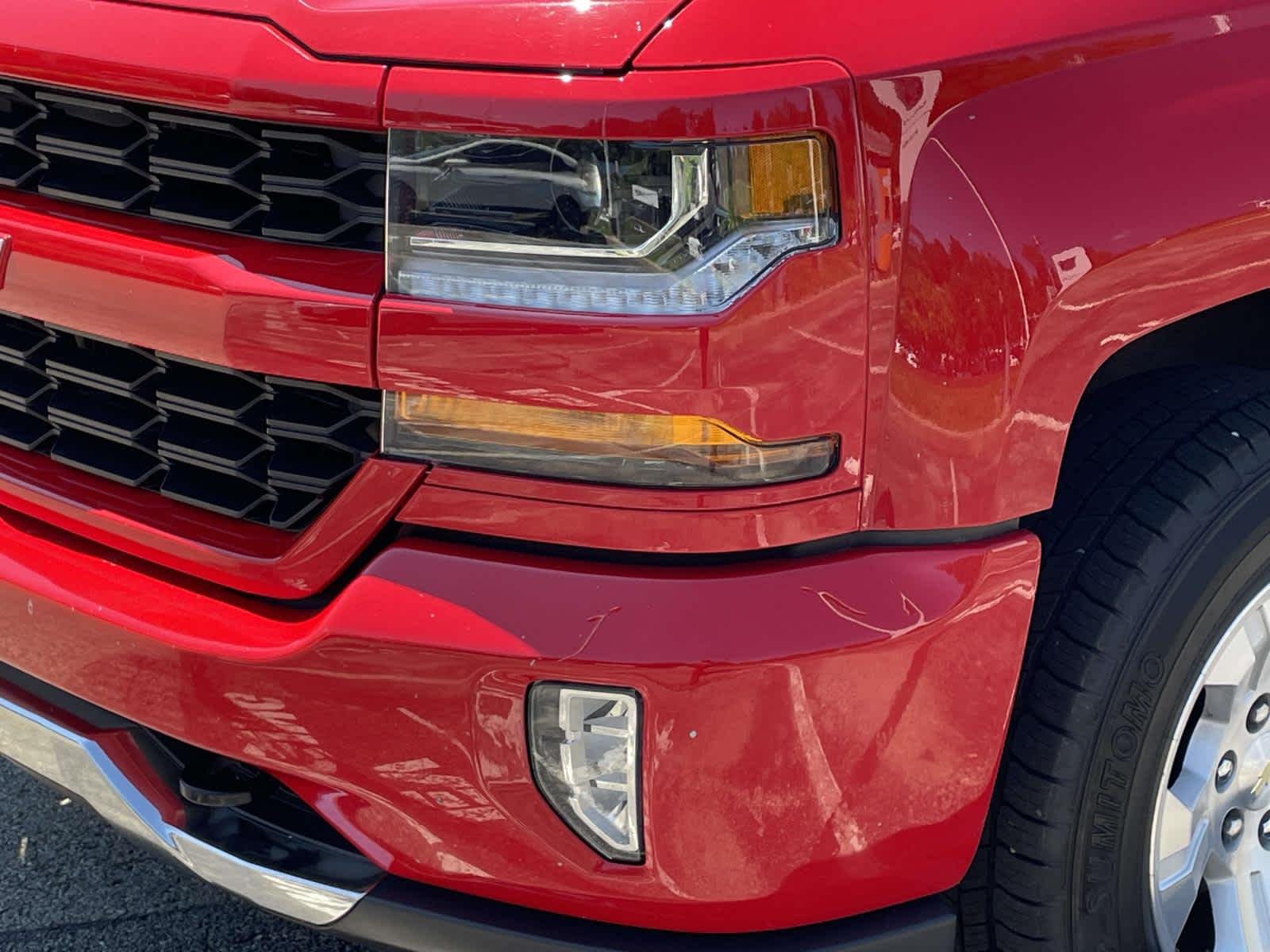 Used 2018 Red Hot Chevrolet LT image 18