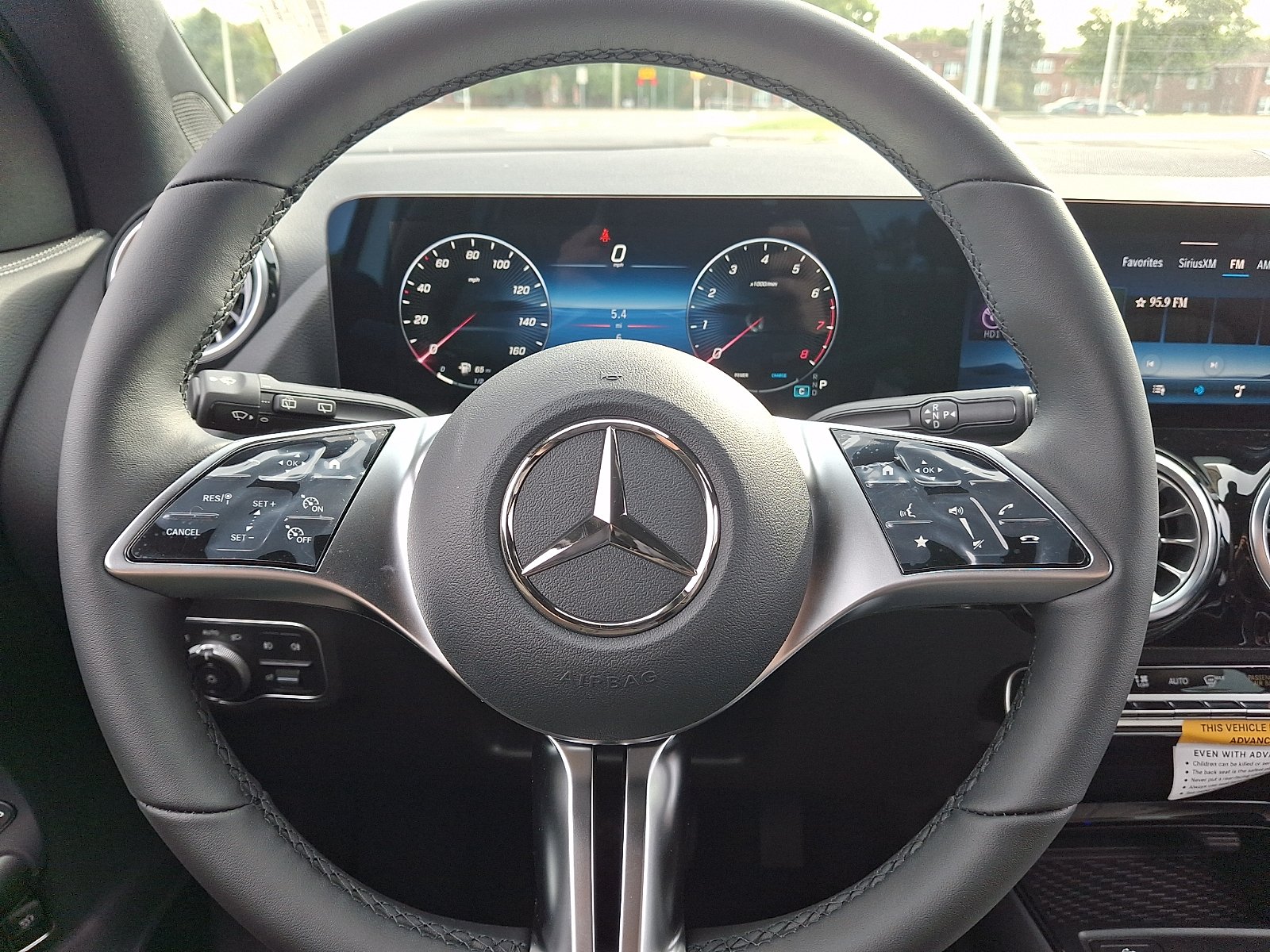 New 2026 Polar White Mercedes-Benz GLA 250 image 16
