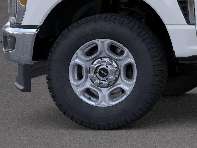 New 2026 White Ford XLT image 19