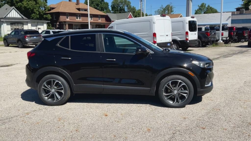 Used 2021 Black Buick Select image 6