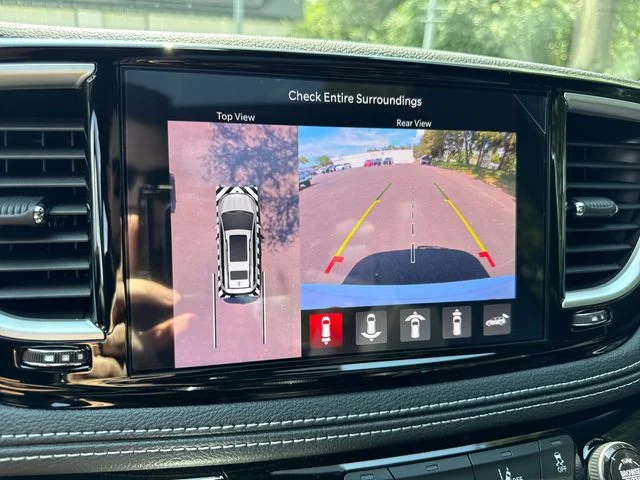 2026 Chrysler Pacifica Select - Photo 19