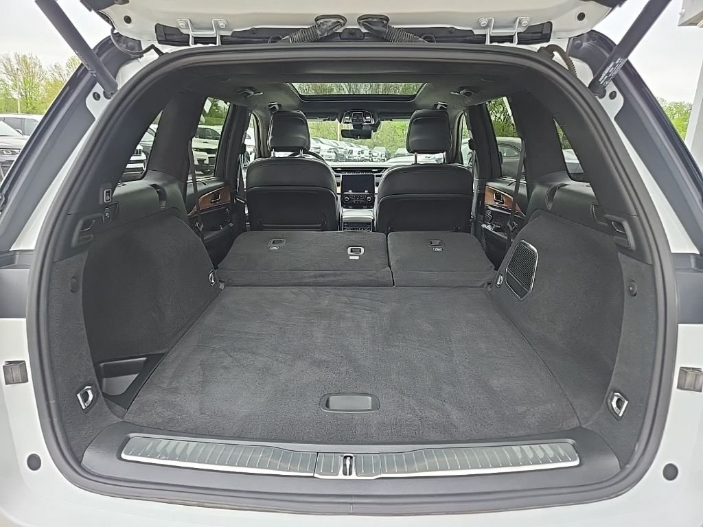 Used 2022 White Jeep Summit Reserve image 110