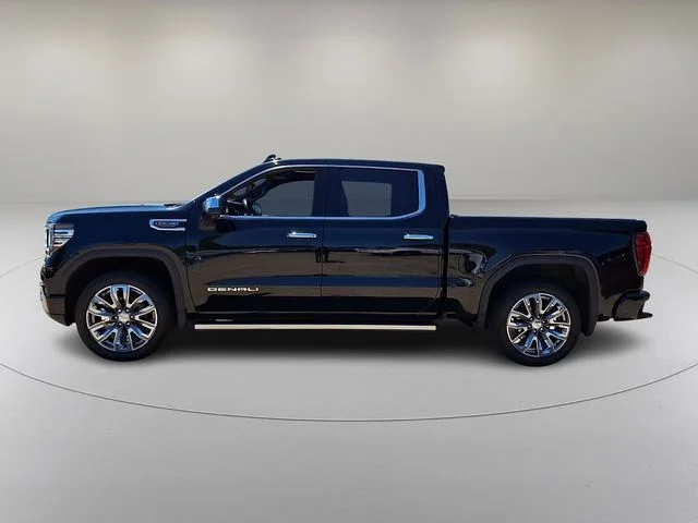 Used 2023 Black GMC Denali image 6