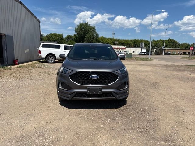 Used 2023 Gray Ford ST Line image 3