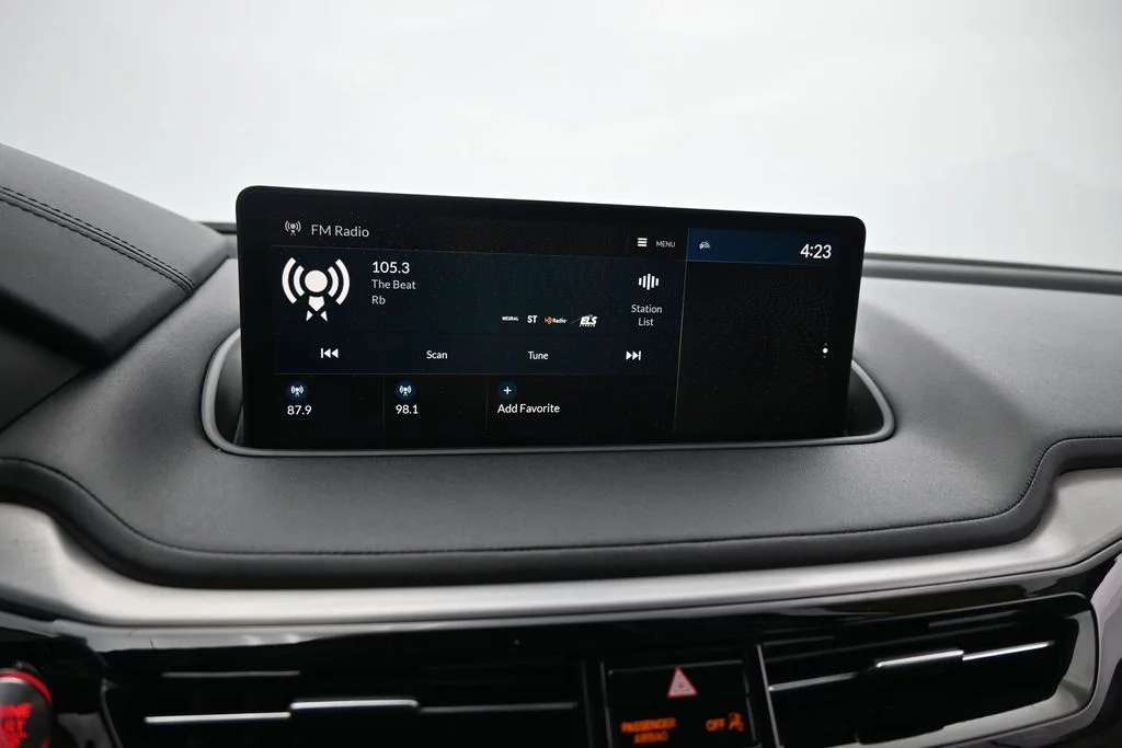 Used 2023  Acura Technology image 21